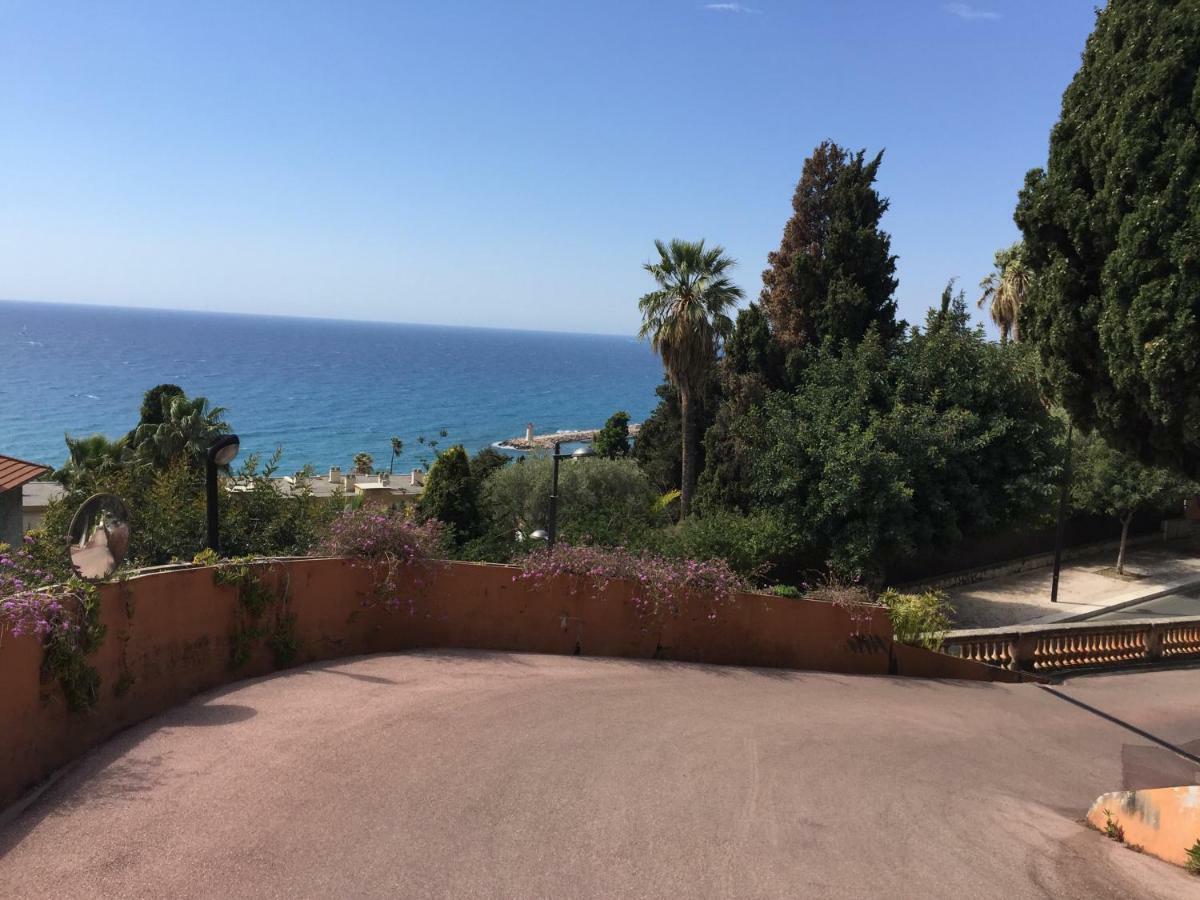 Villa Bellochio Мантон Екстер'єр фото